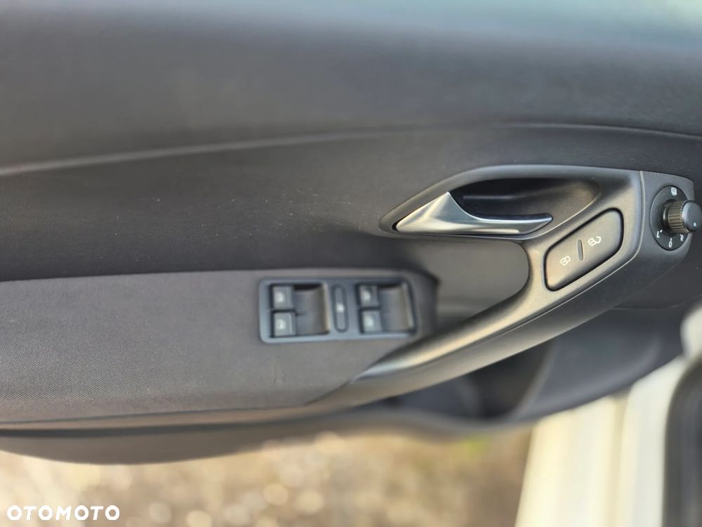 Volkswagen Polo - 16