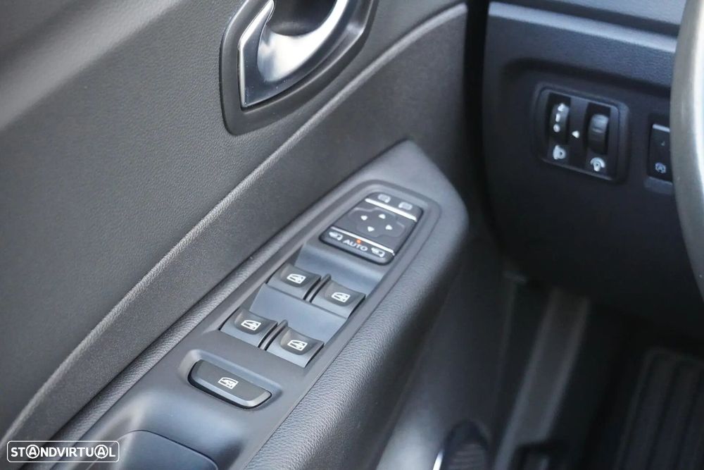 Renault Captur 1.5 dCi Exclusive EDC - 10