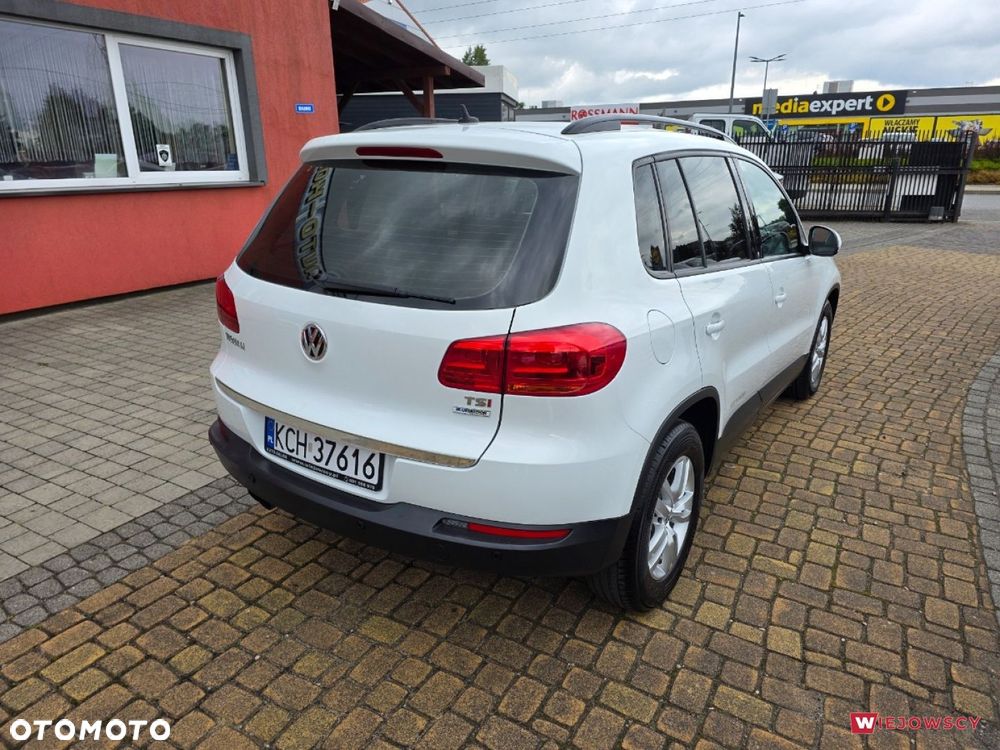 Volkswagen Tiguan - 11
