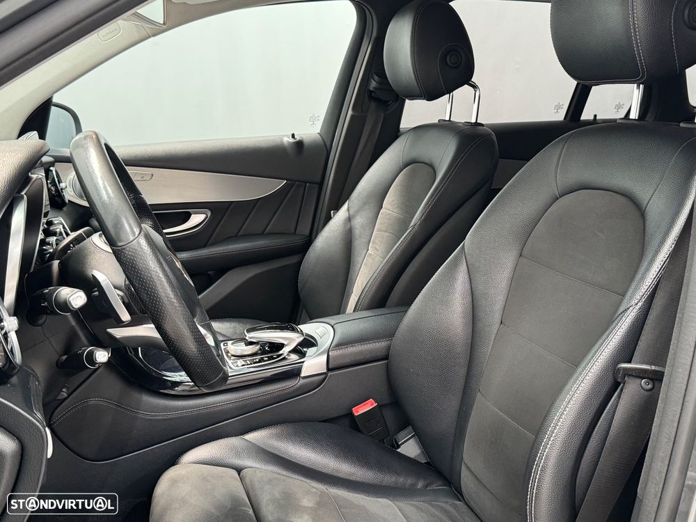 Mercedes-Benz GLC 220 d 4Matic 9G-TRONIC AMG Line - 24