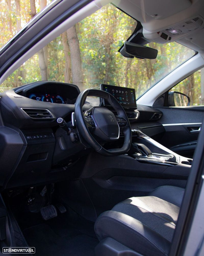 Peugeot 3008 1.6 Hybrid Allure Pack e-EAT8 - 31