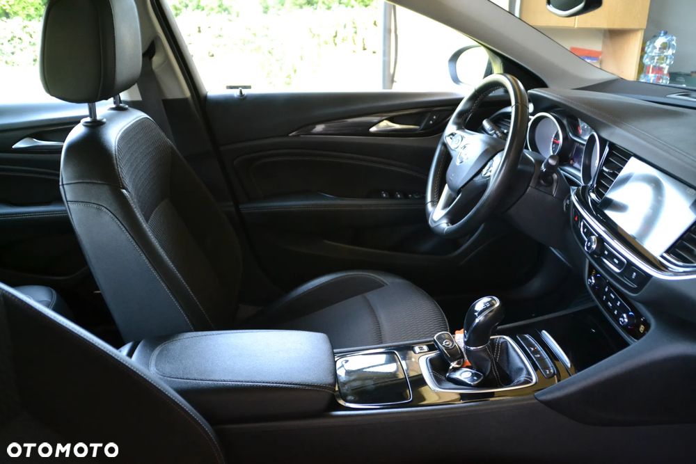 Opel Insignia 1.5 Direct InjectionTurbo Business Edition - 38