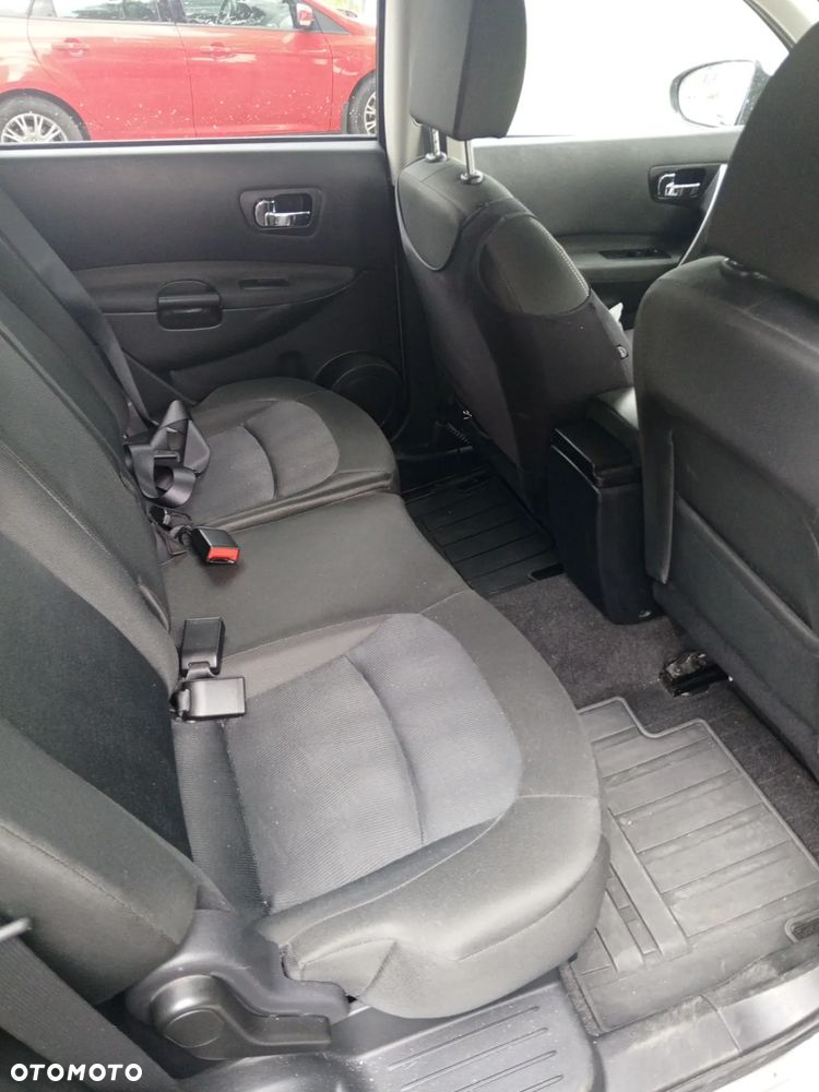 Nissan Qashqai+2 - 5