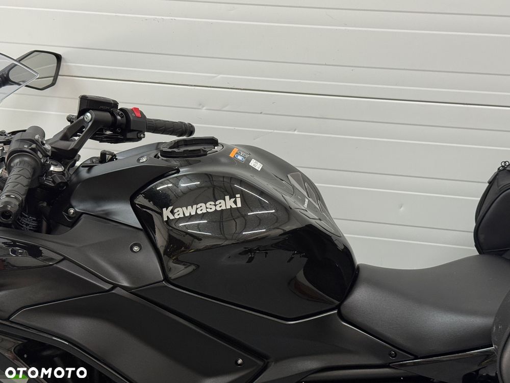 Kawasaki Ninja - 27