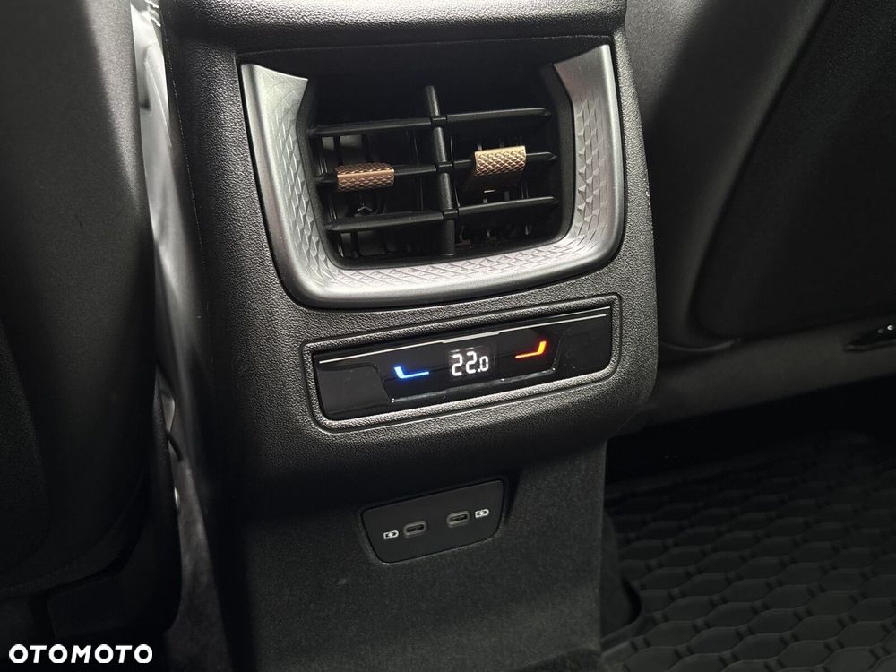 Cupra Terramar 2.0 TSI 4Drive VZ DSG - 33