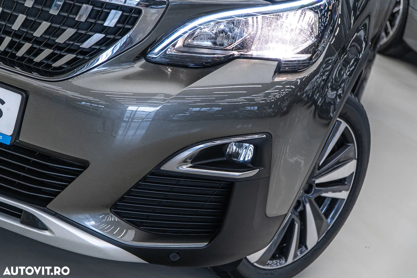 Peugeot 3008 1.2 PureTech 130 BVM6 Allure Pack - 36