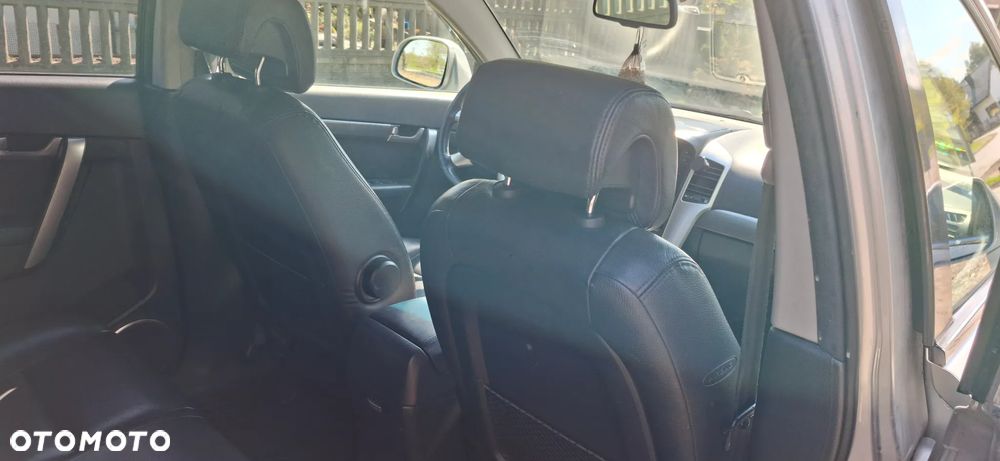 Chevrolet Captiva 2.0 d LT high - 14