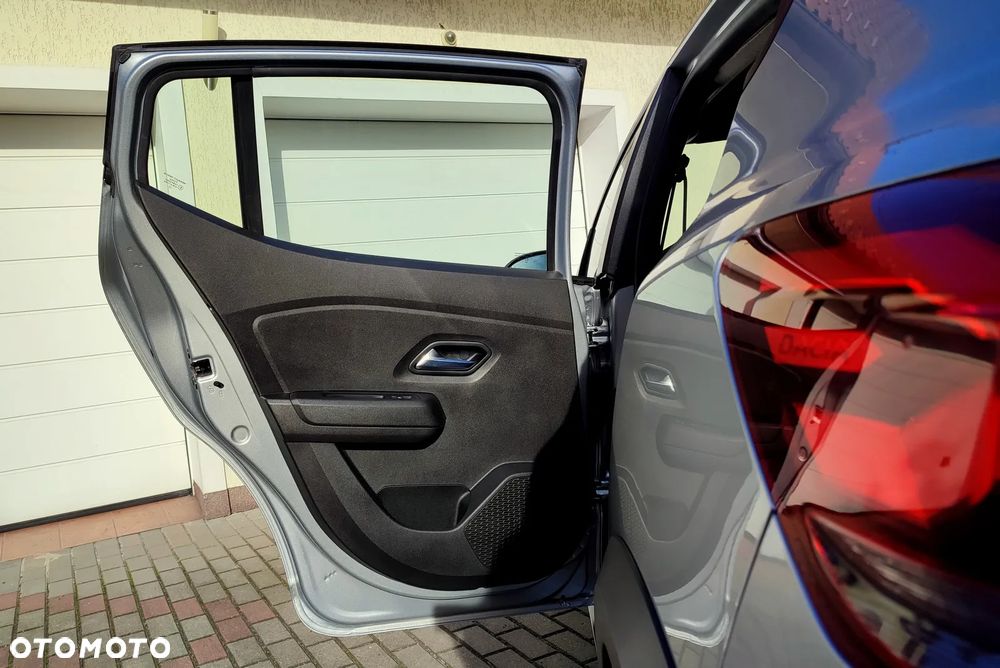 Dacia Sandero - 31