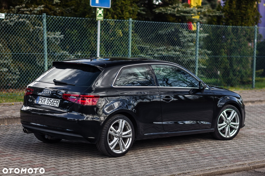 Audi A3 2.0 TDI S tronic sport - 9