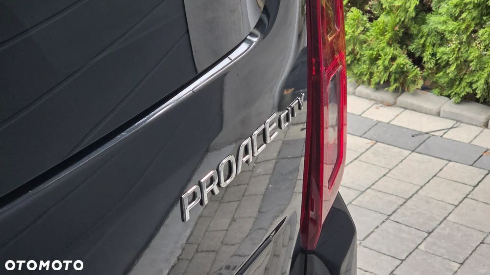 Toyota Proace City Verso - 11