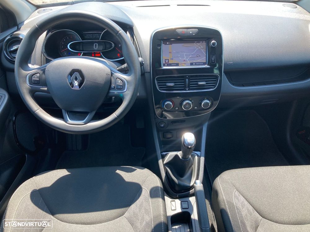 Renault Clio 0.9 TCe Limited - 12