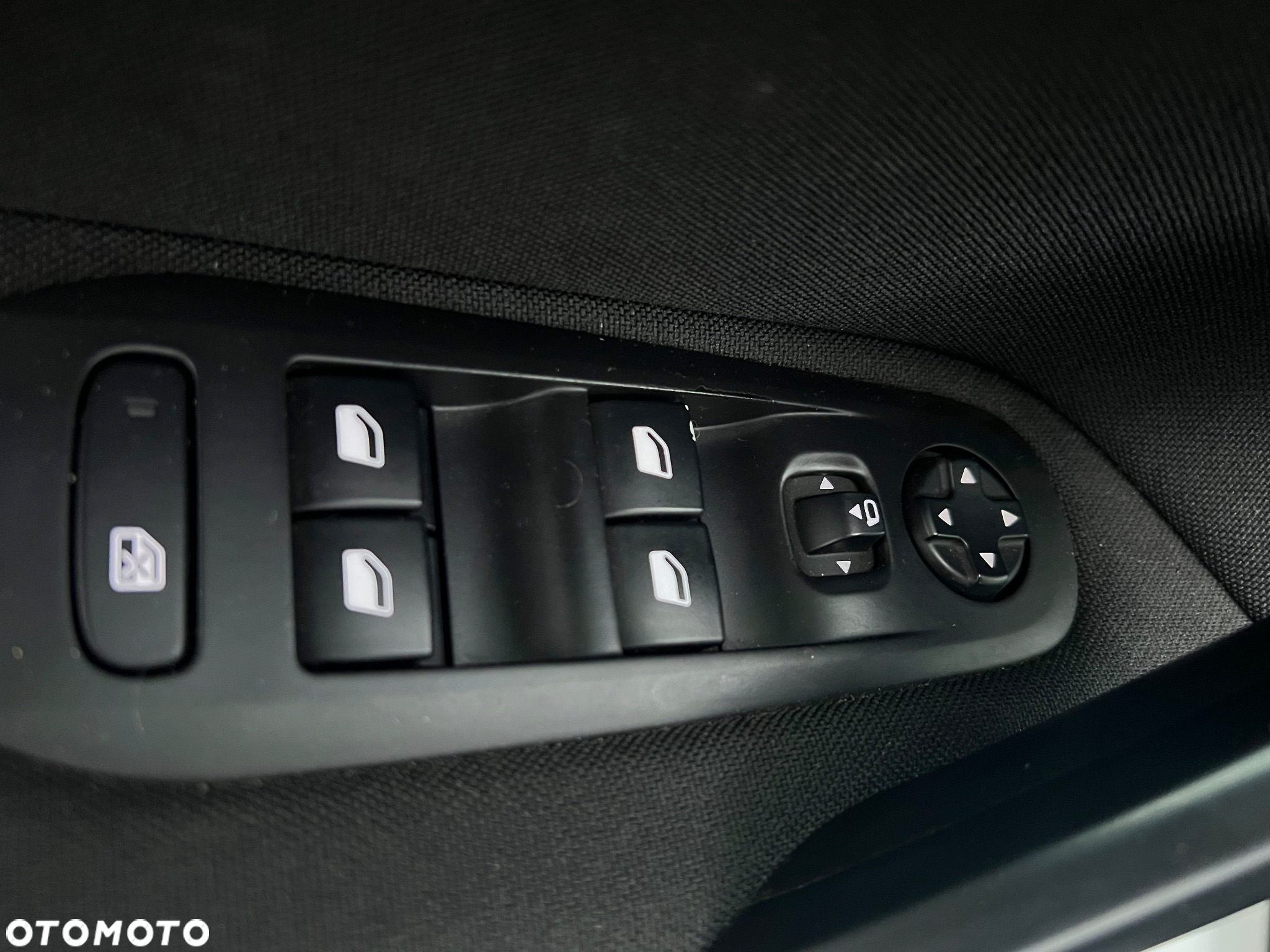 Peugeot 308 82 VTi Access - 16