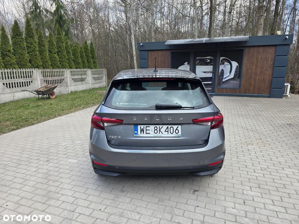 Skoda Fabia 1.0 TSI Ambition - 8