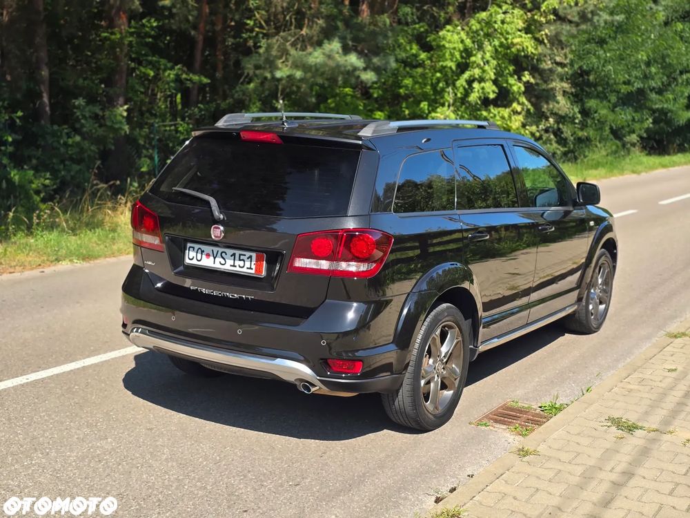 Fiat Freemont 2.0 Multijet 16V DPF Automatik Allrad Cross - 16