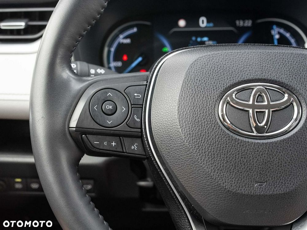 Toyota RAV4 - 13