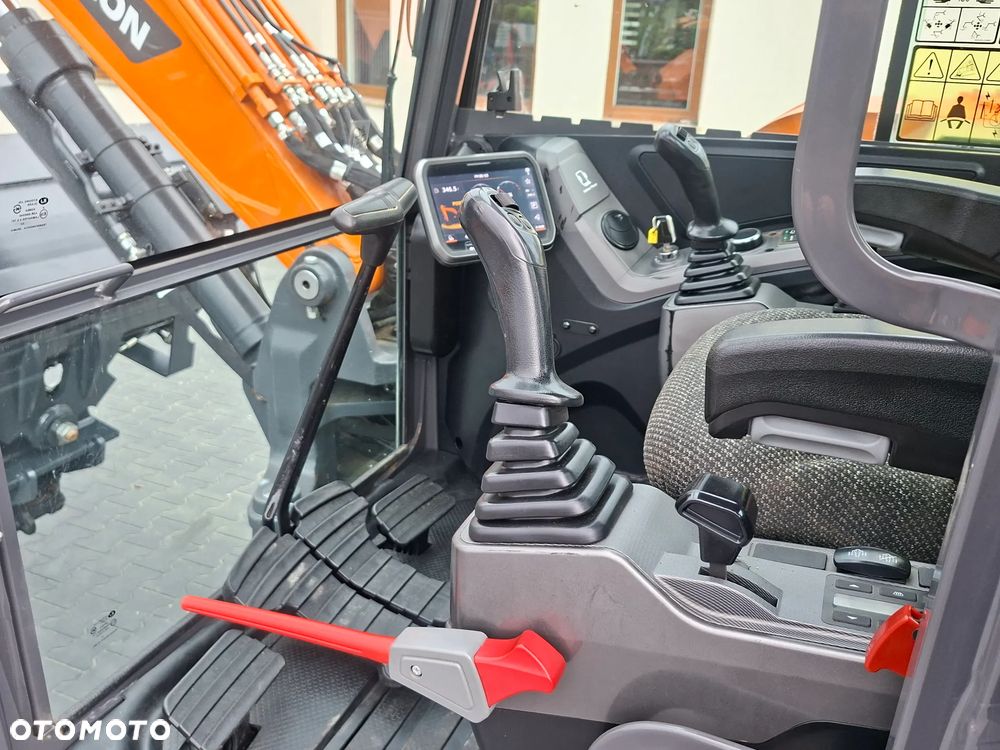 Doosan DEVELON DX85 R-7 Rok 2023 - 12