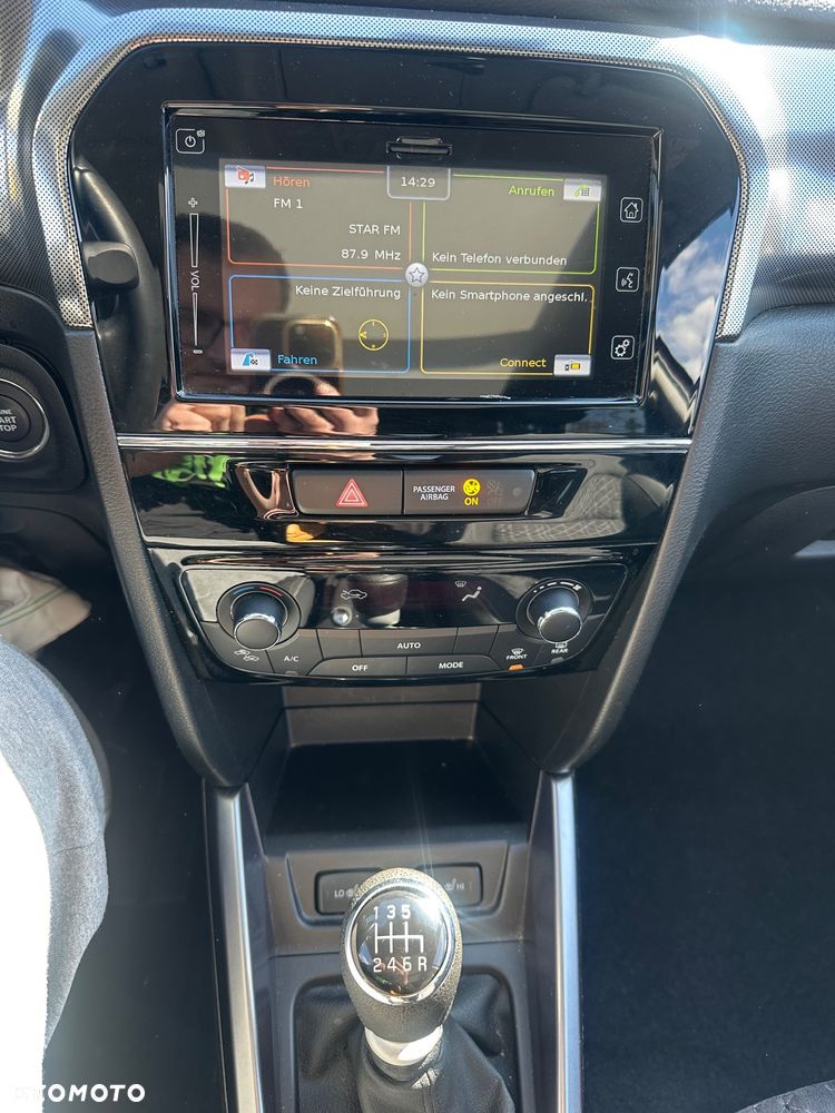 Suzuki Vitara 1.4 Boosterjet SHVS Premium 4WD - 13