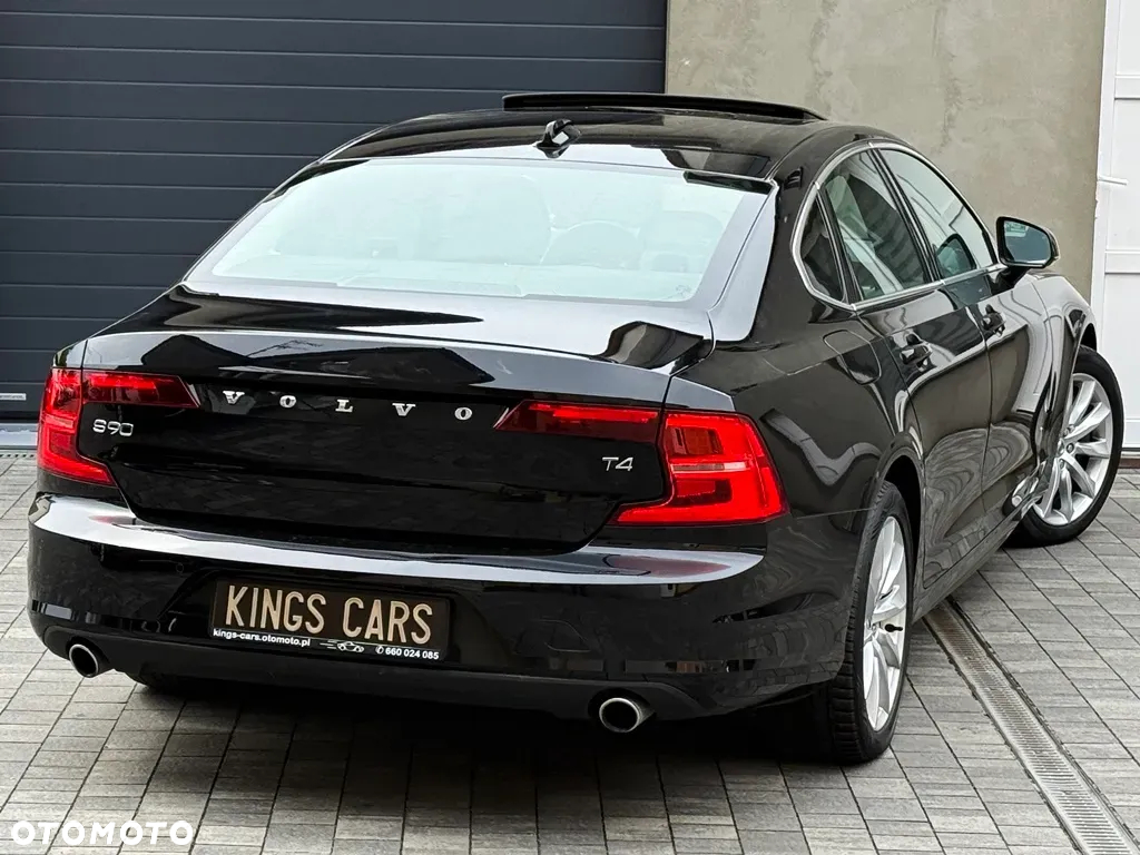 Volvo S90 T4 Geartronic Momentum Pro - 19
