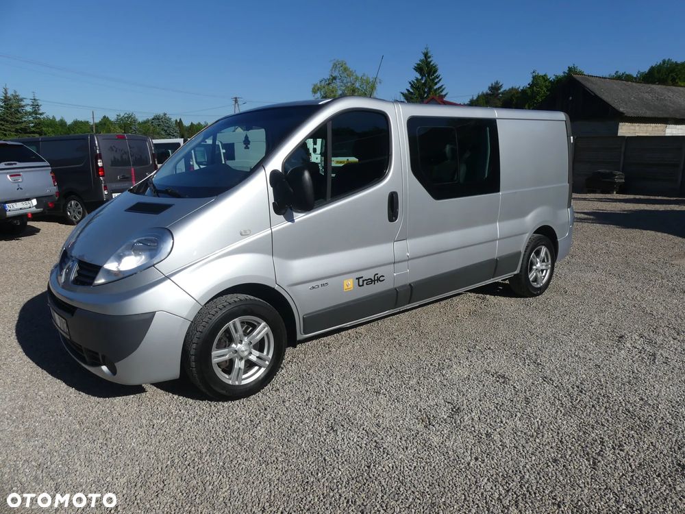 Renault Trafic - 2