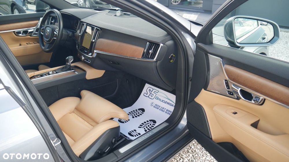 Volvo S90 - 14