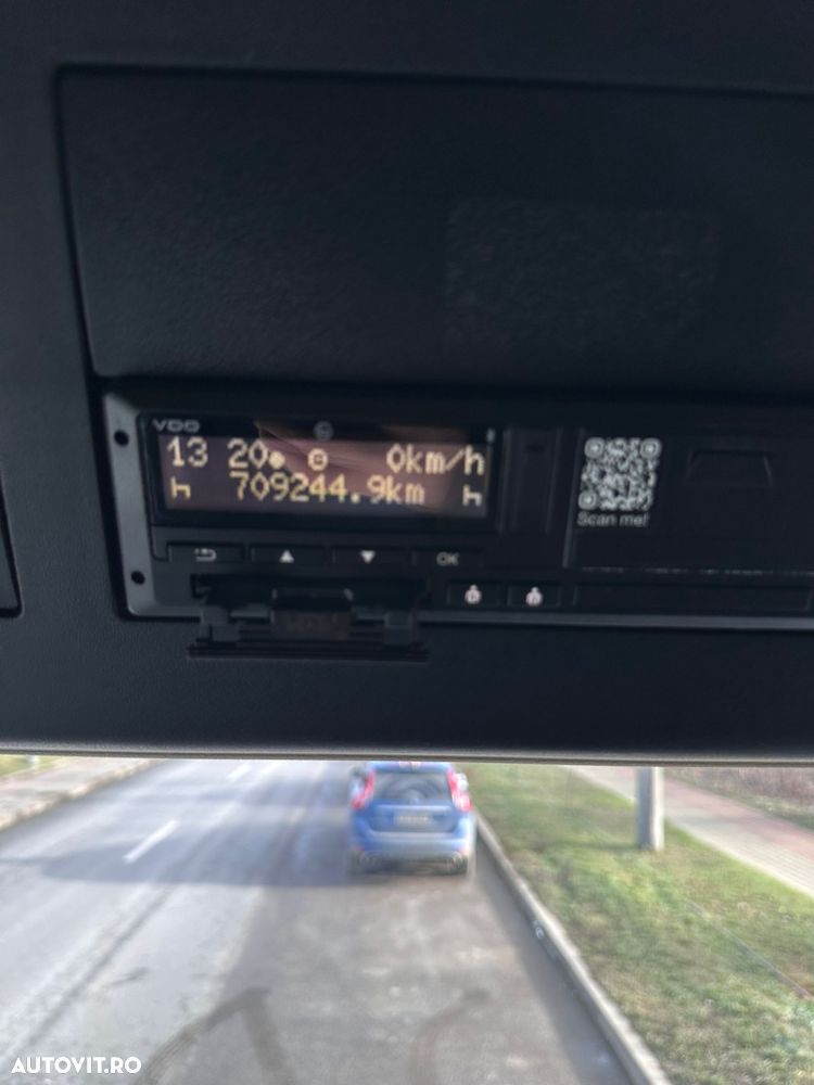 Mercedes-Benz Actros - 9