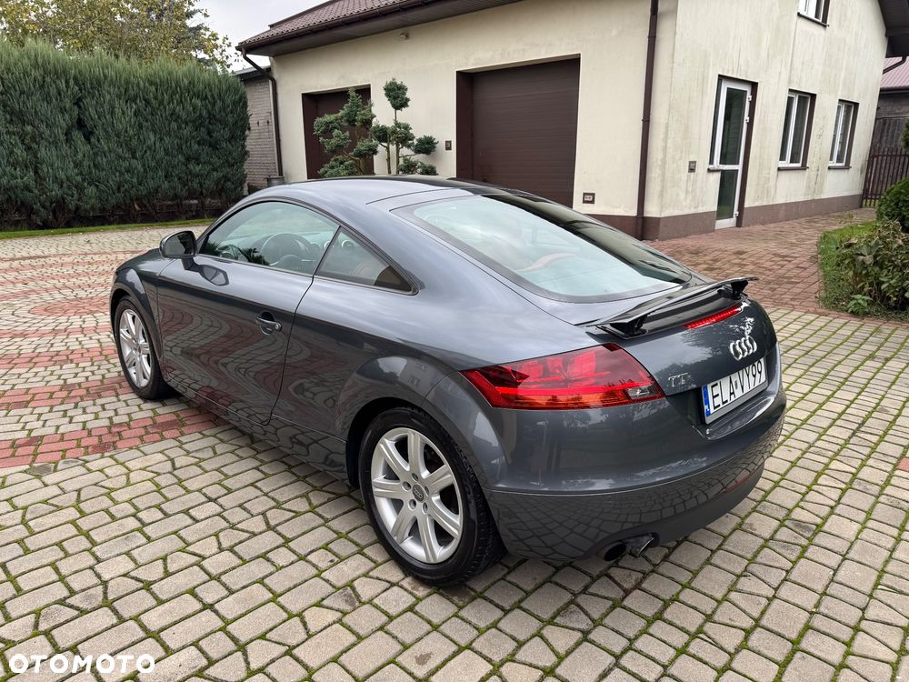 Audi TT Coupé - 3