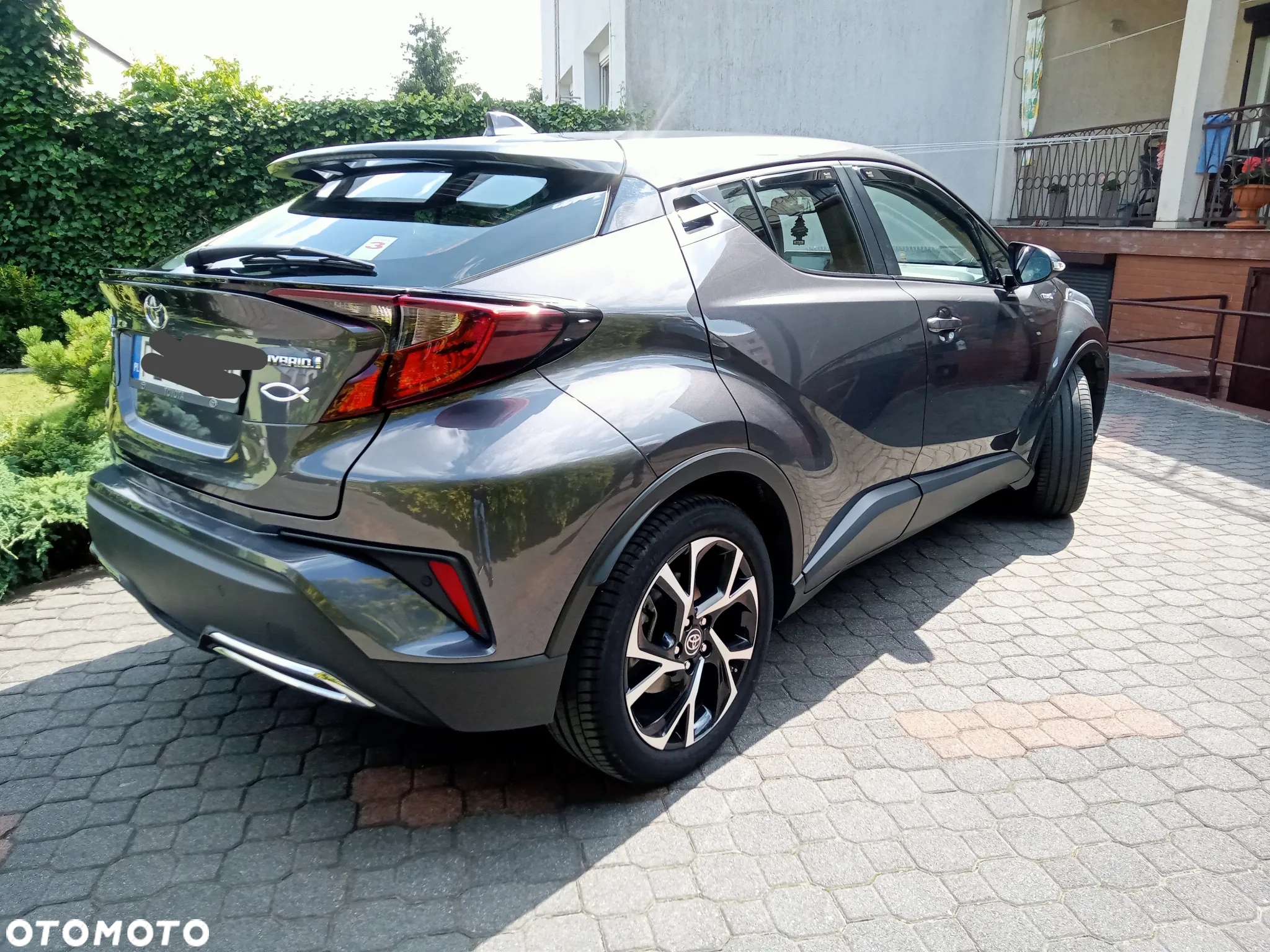 Toyota C-HR - 4