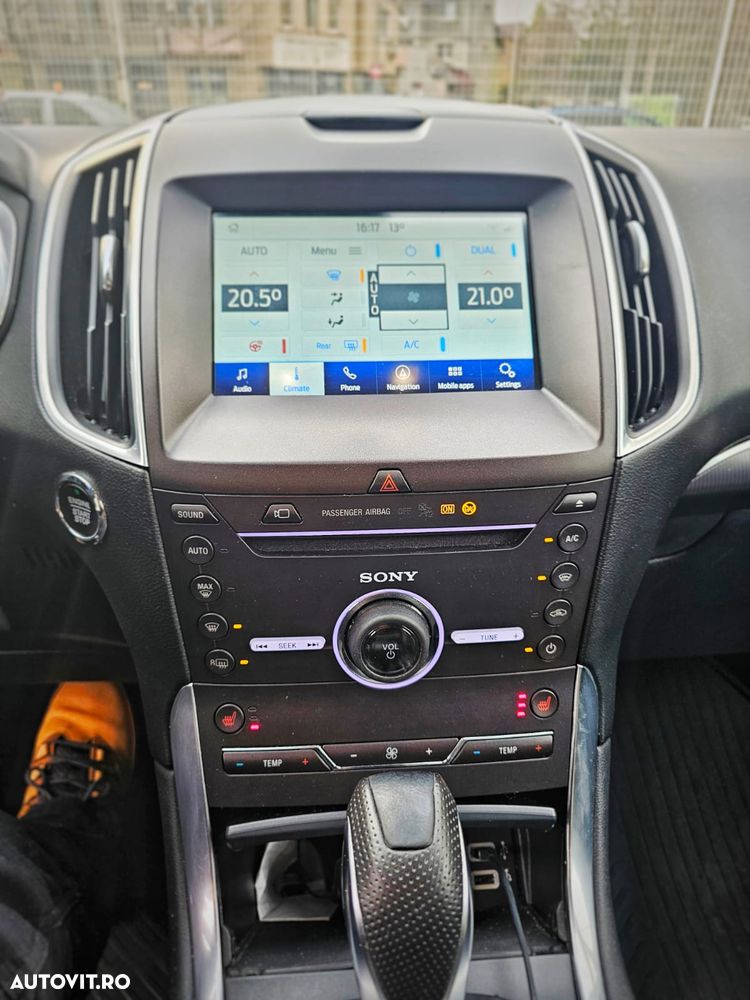 Ford S-Max 2.0 TDCi Powershift Titanium - 29