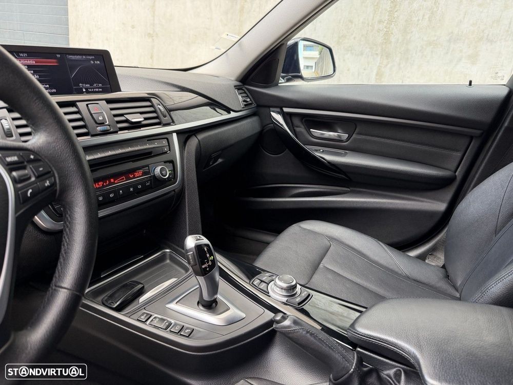BMW 320 d Auto Pack M - 11