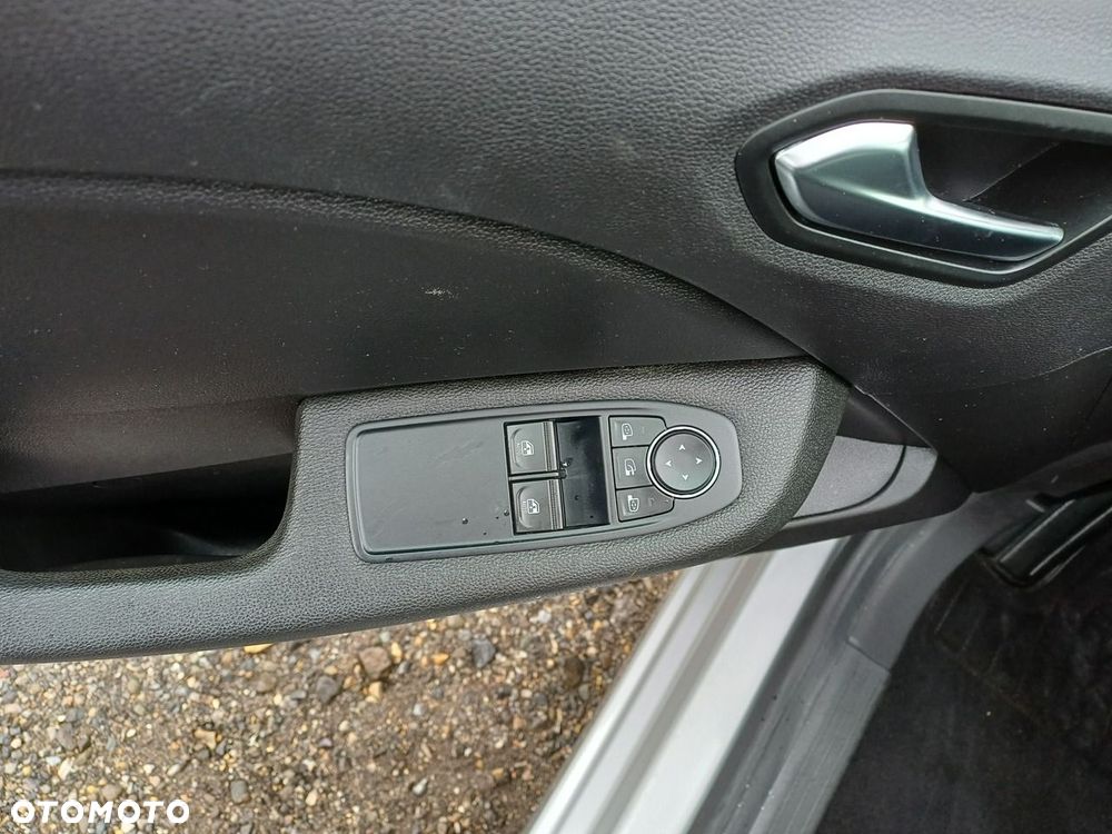 Renault Clio E-TECH Full 145 EQUILIBRE - 16