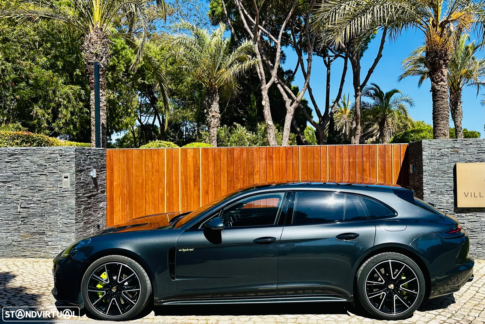 Porsche Panamera Sport Turismo - 20