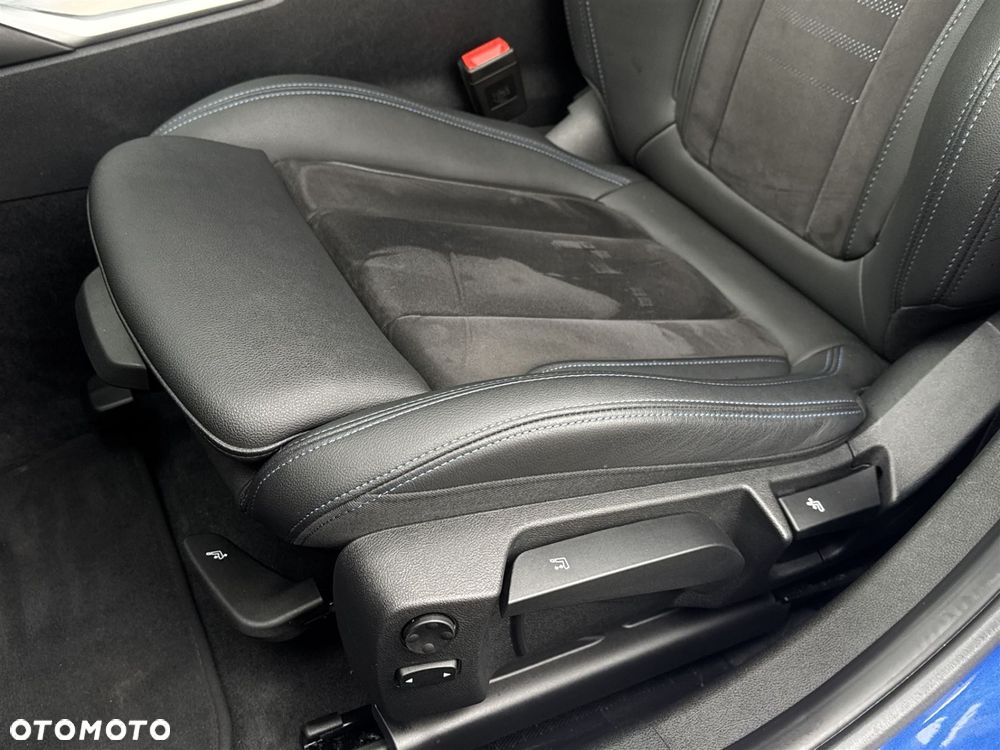 BMW Seria 3 320d xDrive - 21