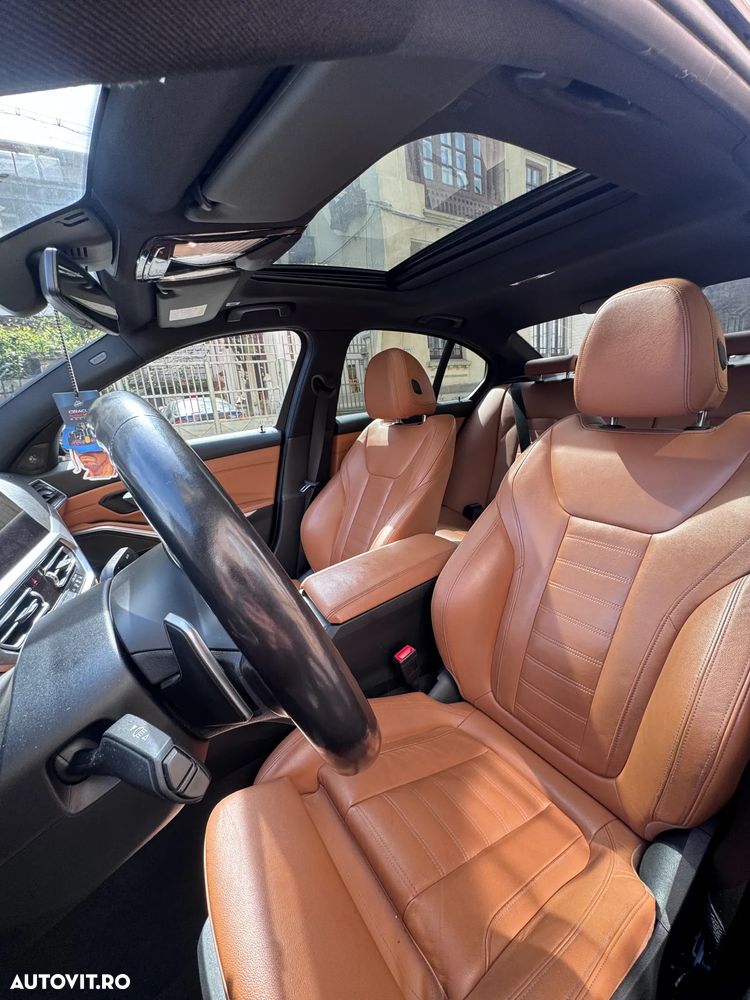 BMW M3 M340i xDrive - 12