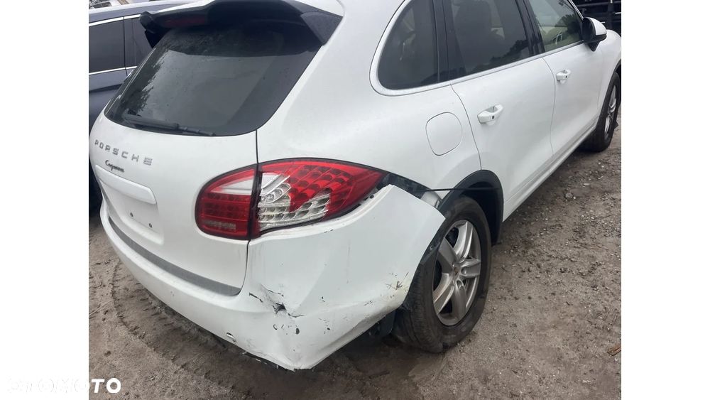 Porsche Cayenne - 13