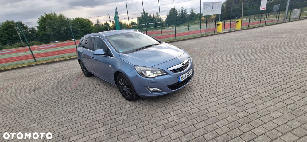 Opel Astra IV 1.4 T Cosmo - 5