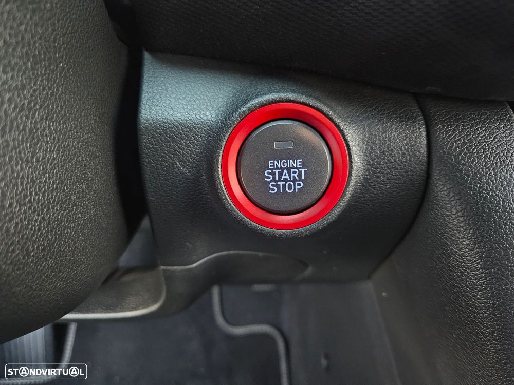 Hyundai Kauai 1.0 T-GDi Premium Pele/Tec.Vermelho - 36