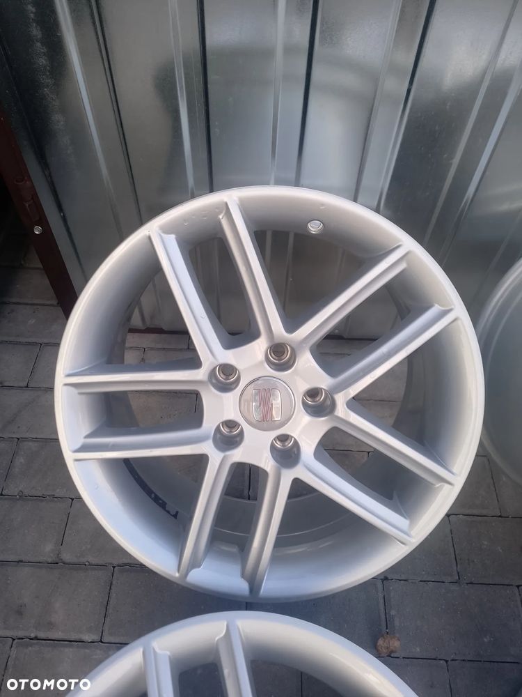 Felgi aluminiowe 17" Seat - 2