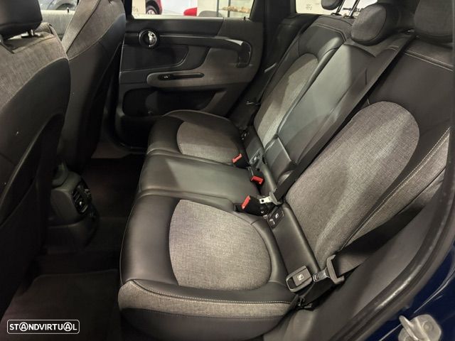 MINI Countryman Cooper SE ALL4 Auto - 42