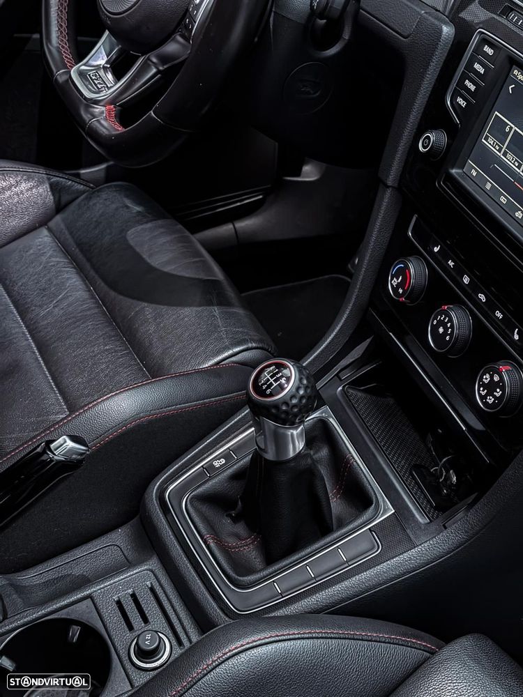 VW Golf 2.0 TSi GTi - 5