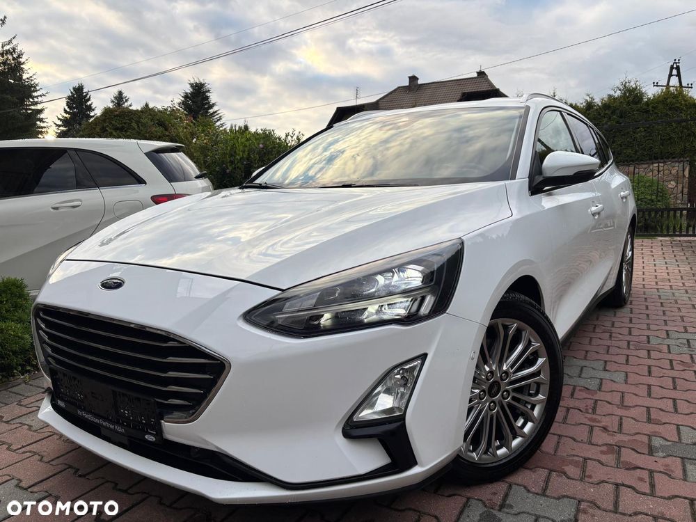 Ford Focus 1.5 EcoBlue STart-Stopp-System TITANIUM - 3