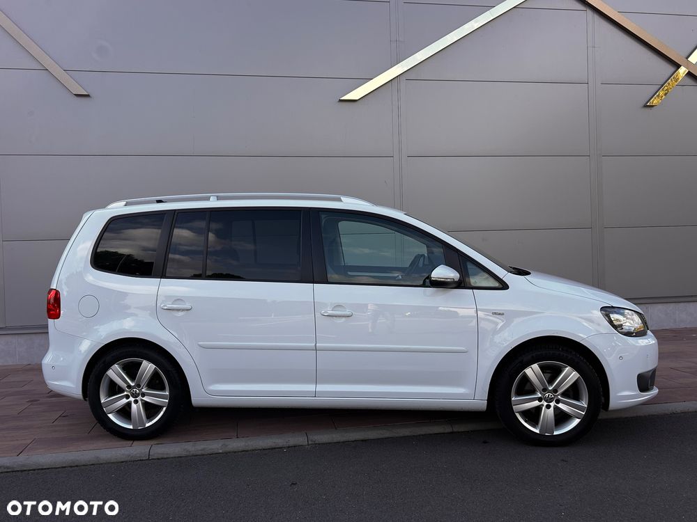 Volkswagen Touran 1.6 TDI DPF Highline - 22