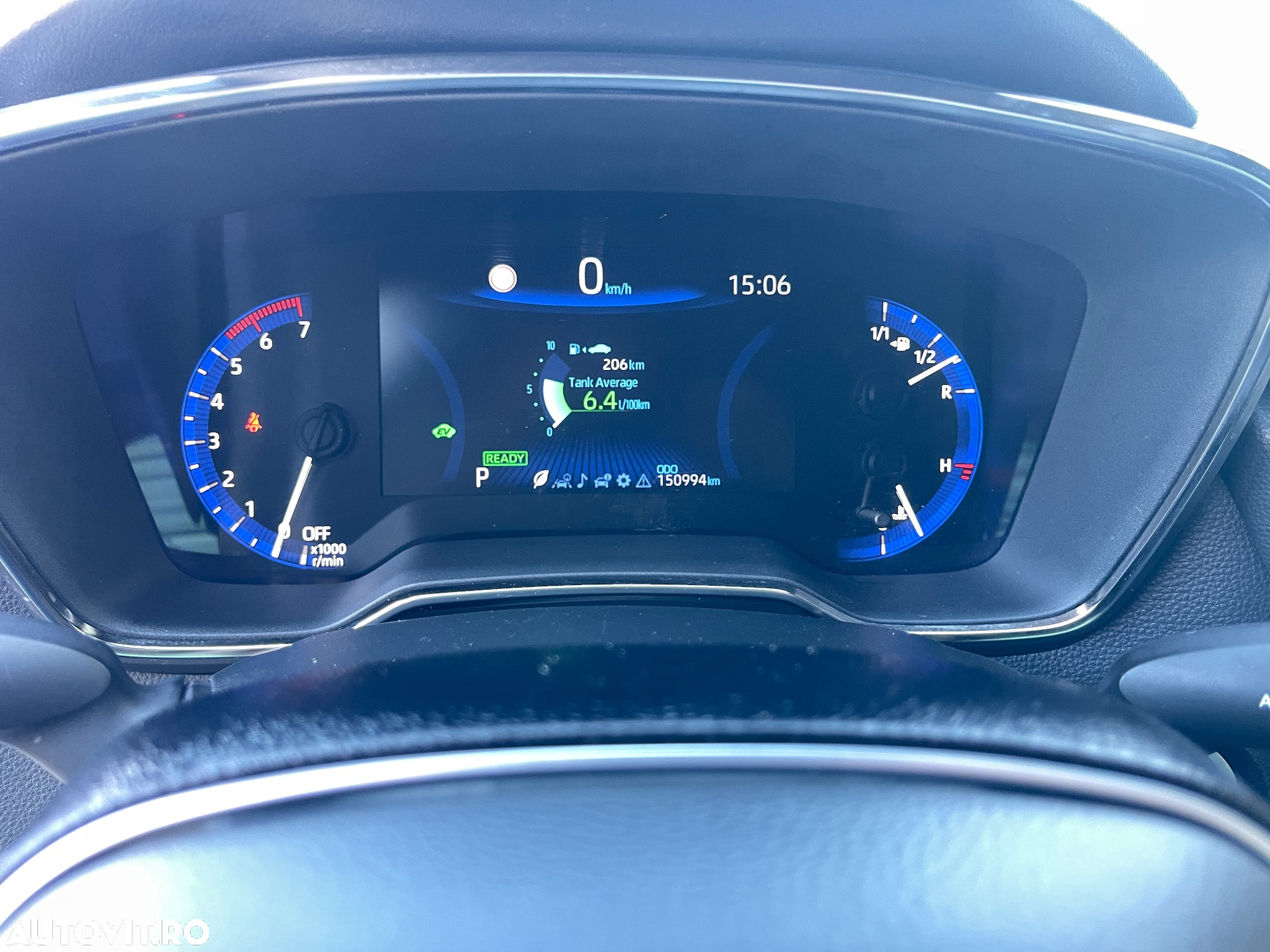 Toyota Corolla 1.8 Hybrid Comfort - 37