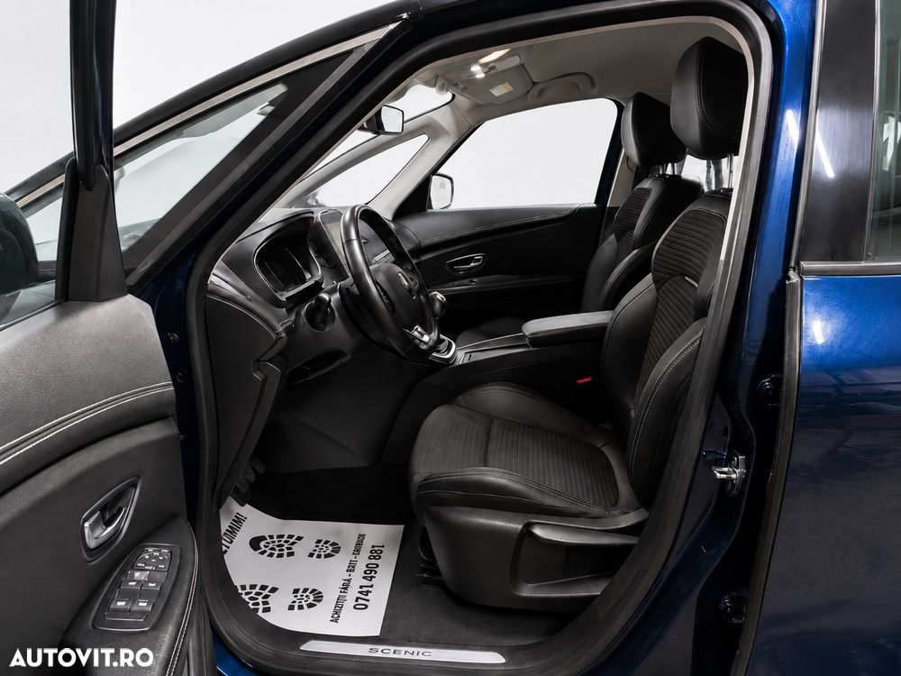 Renault Scenic - 9