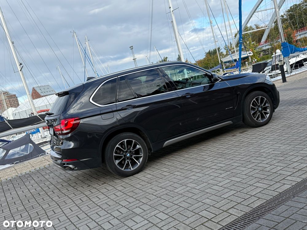 BMW X5 xDrive35i - 19