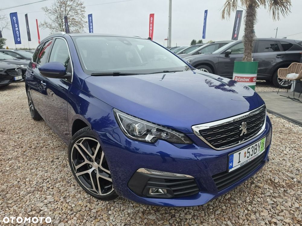 Peugeot 308 2017 photo 2