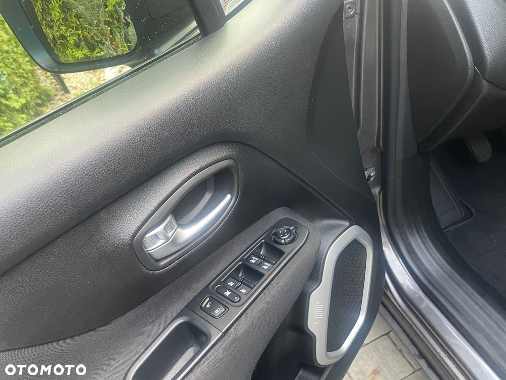 Jeep Renegade 1.6 E-TorQ Sport FWD - 13