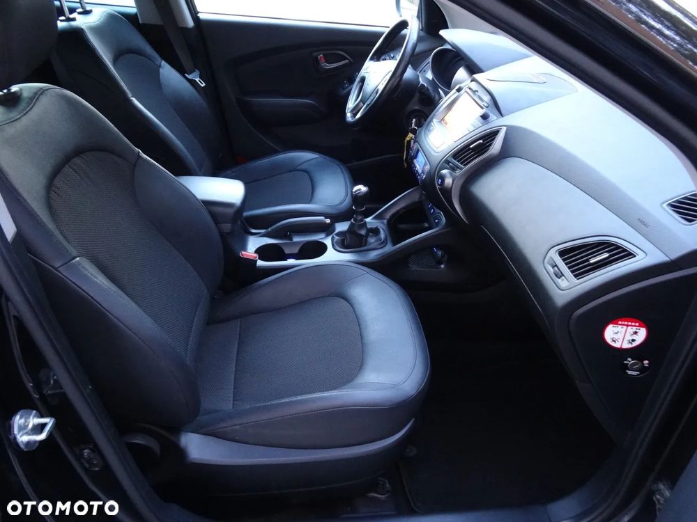 Hyundai ix35 2.0 CRDi Premium 4WD - 25