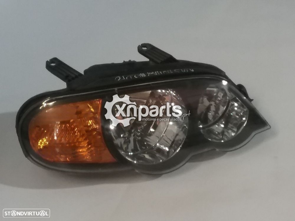 Farol Frente Dto KIA SHUMA II (FB) 05.01 - 05.04 Usado - 1
