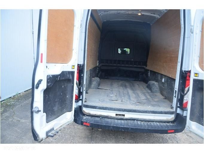 Ford Transit - 31