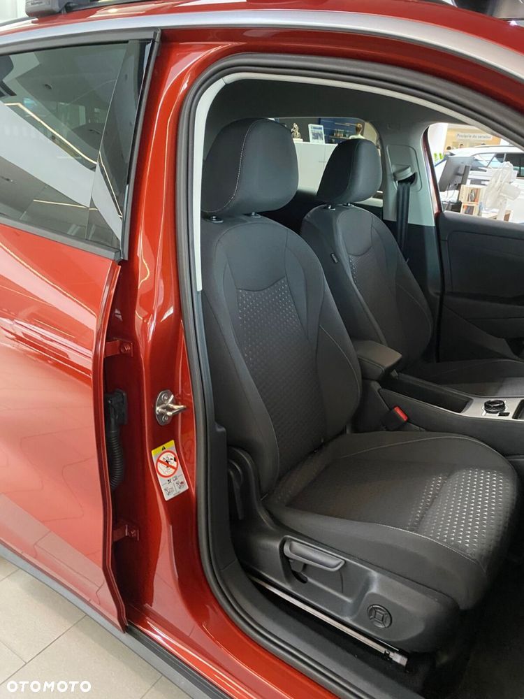 Volkswagen T-Roc 1.5 eTSI Life DSG - 8